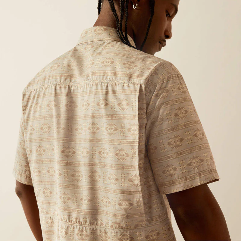 Camisa Ariat VentTEK Outbound Classic Fit Taupe Grey Caballero - Imagen 4